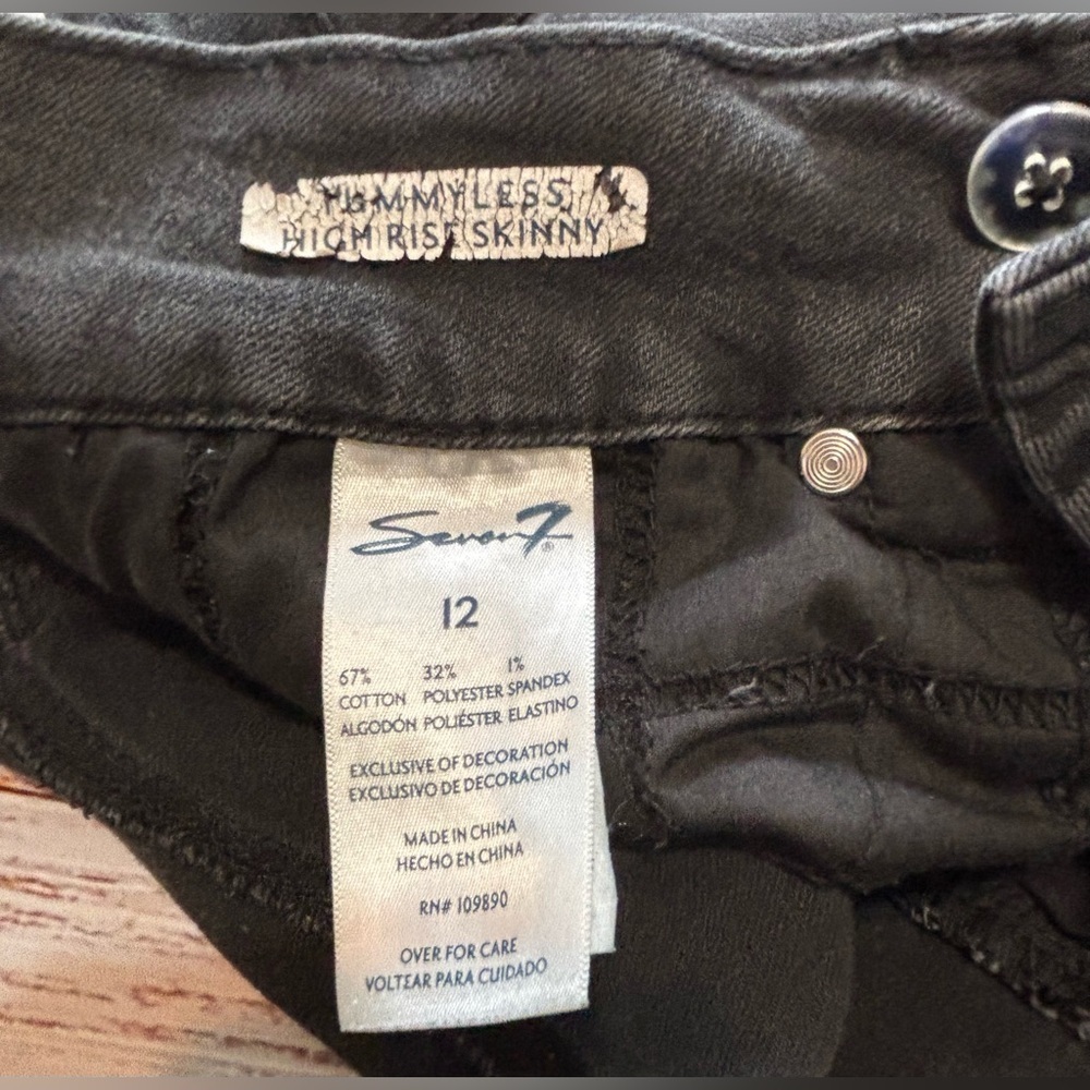 Women’s Seven7 Distressed Denim High Rise Skinny Jeans - Picture 14 of 15